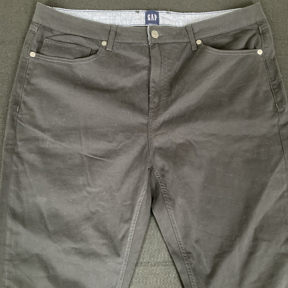 Gap Men's Black 5 Pocket Pants Size 40 x 30 Stretch Canvas‎ Tapered Leg
